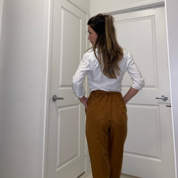 Pants ✨ - Picture 2 of 3